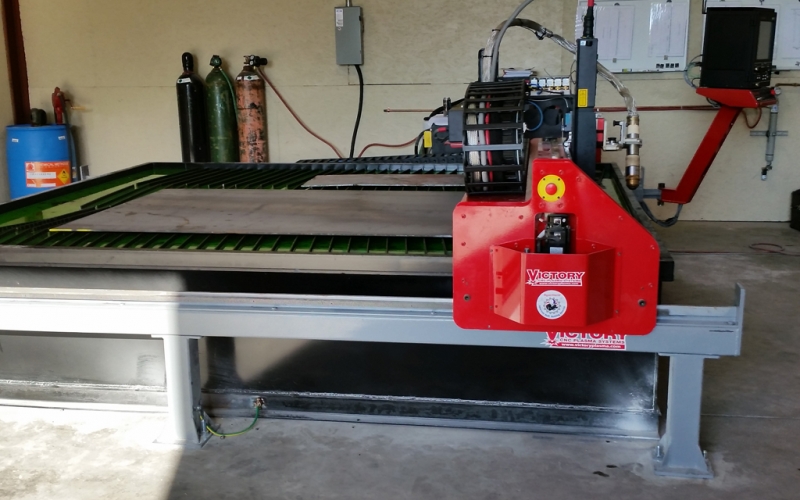 Victory-CNC-Plasma-System_Caliber-Elements-8-x-10-System-with-HPR130XD_03